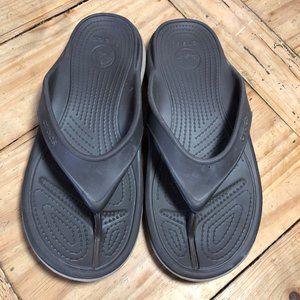 Slate Brown Croc Flip Flops Womens 11 or Mens 9